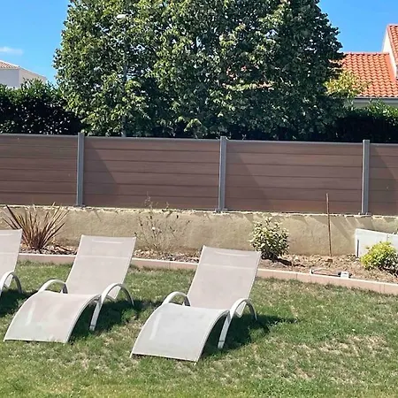 T3 Individuel Avec Acces Piscine Et Jardin Prives * Basse-Goulaine