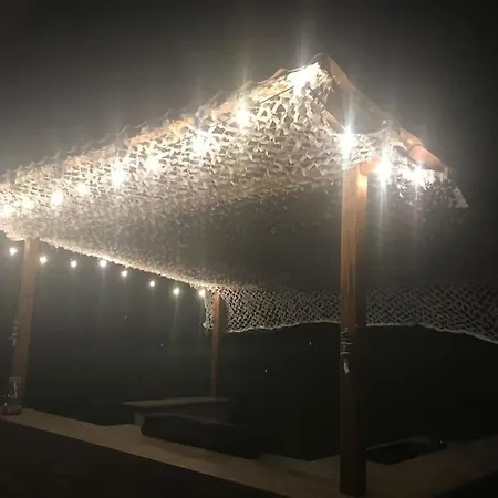 T3 Individuel Avec Acces Piscine Et Jardin Prives