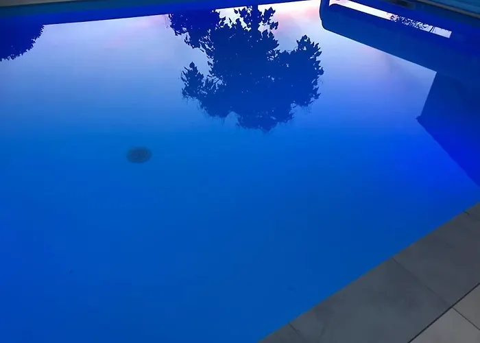 Apartmán T3 Individuel Avec Acces Piscine Et Jardin Prives *