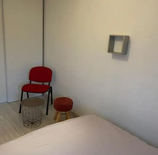 T3 Individuel Avec Accès Piscine Et Jardin Privés Apartamento Basse-Goulaine