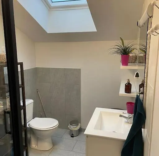 Apartamento T3 Individuel Avec Accès Piscine Et Jardin Privés *