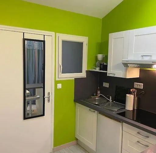 T3 Individuel Avec Accès Piscine Et Jardin Privés Basse-Goulaine